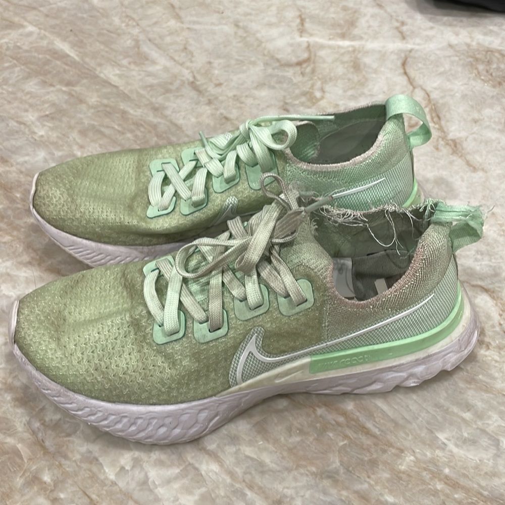 Woman’s Nike React Infinity Run FK - Picture 5 of 8